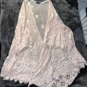 Blush Pink Lace Torrid Kimono Size 1X/2X